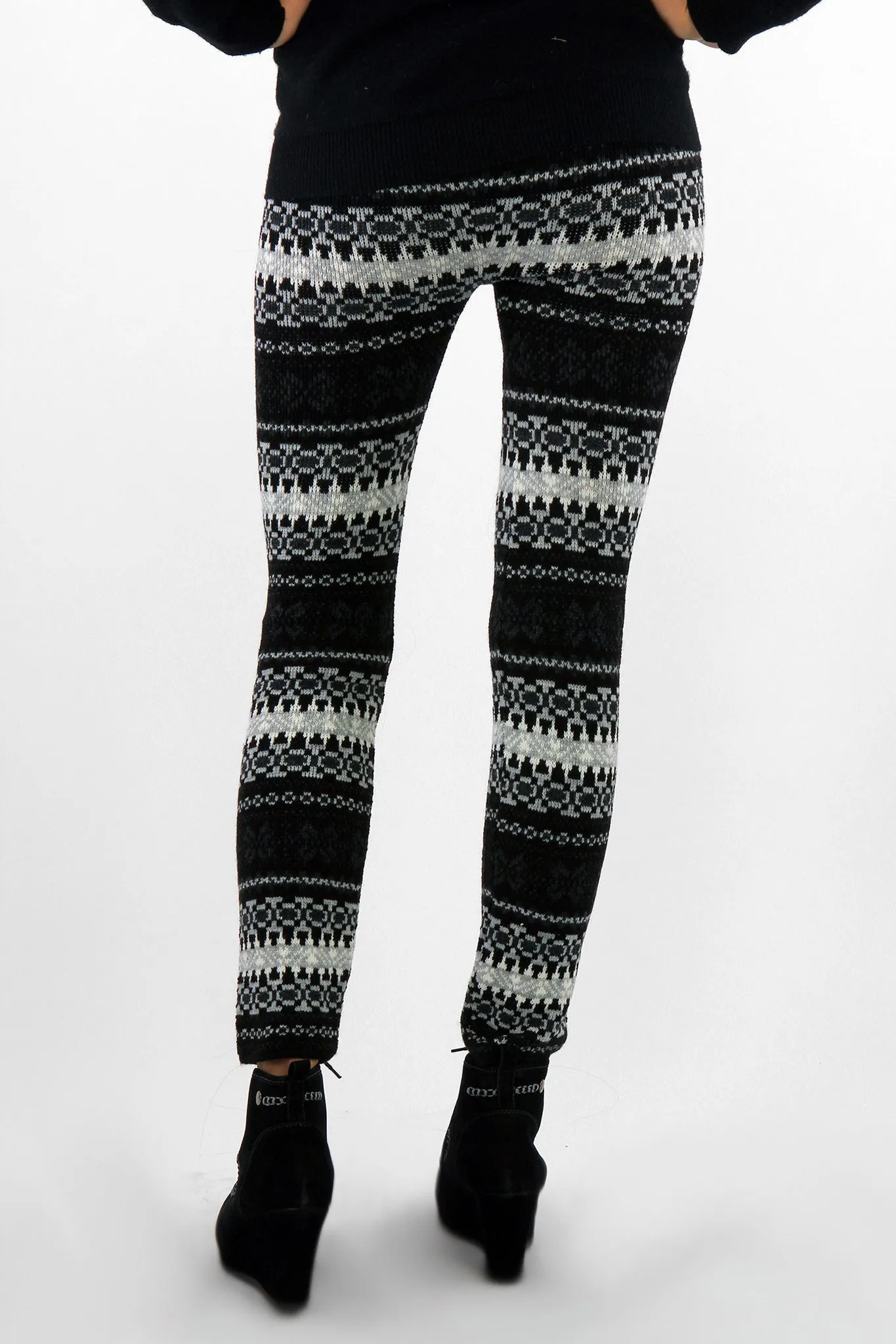 Snowflake Knitted Leggings